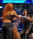 WWE_Friday_Night_SmackDown_2021_10_08_720p_HDTV_x264-NWCHD_mp4_000420453.jpg