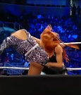 WWE_Friday_Night_SmackDown_2021_10_08_720p_HDTV_x264-NWCHD_mp4_000433766.jpg