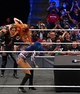 WWE_Friday_Night_SmackDown_2021_10_08_720p_HDTV_x264-NWCHD_mp4_000462495.jpg