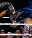 WWE_Friday_Night_SmackDown_2021_10_08_720p_HDTV_x264-NWCHD_mp4_000465998.jpg