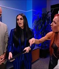 WWE_Friday_Night_SmackDown_2021_10_08_720p_HDTV_x264-NWCHD_mp4_004474659.jpg