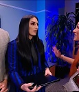 WWE_Friday_Night_SmackDown_2021_10_08_720p_HDTV_x264-NWCHD_mp4_004494979.jpg