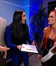 WWE_Friday_Night_SmackDown_2021_10_08_720p_HDTV_x264-NWCHD_mp4_004518102.jpg