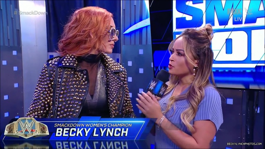 WWE_Supersized_SmackDown_2021_10_15_720p_HDTV_x264-NWCHD_mp4_004758931.jpg