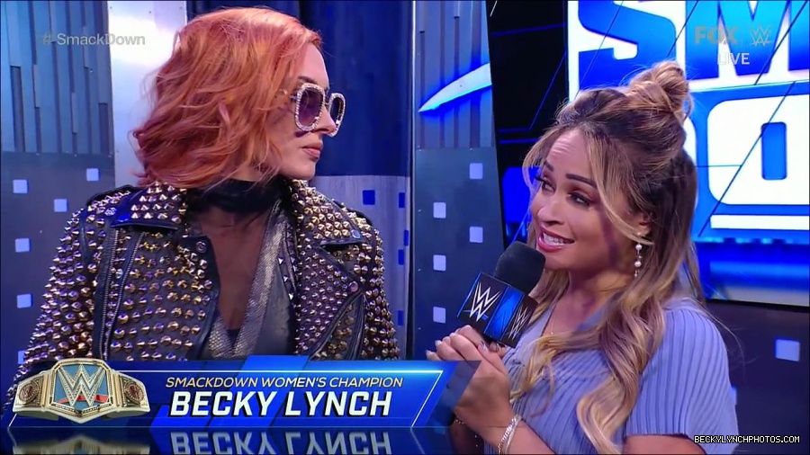 WWE_Supersized_SmackDown_2021_10_15_720p_HDTV_x264-NWCHD_mp4_004760132.jpg