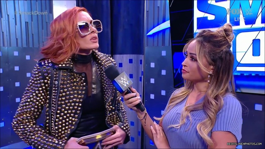 WWE_Supersized_SmackDown_2021_10_15_720p_HDTV_x264-NWCHD_mp4_004762535.jpg