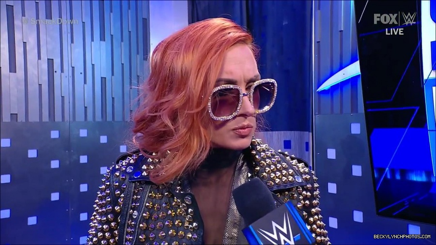 WWE_Supersized_SmackDown_2021_10_15_720p_HDTV_x264-NWCHD_mp4_004768541.jpg