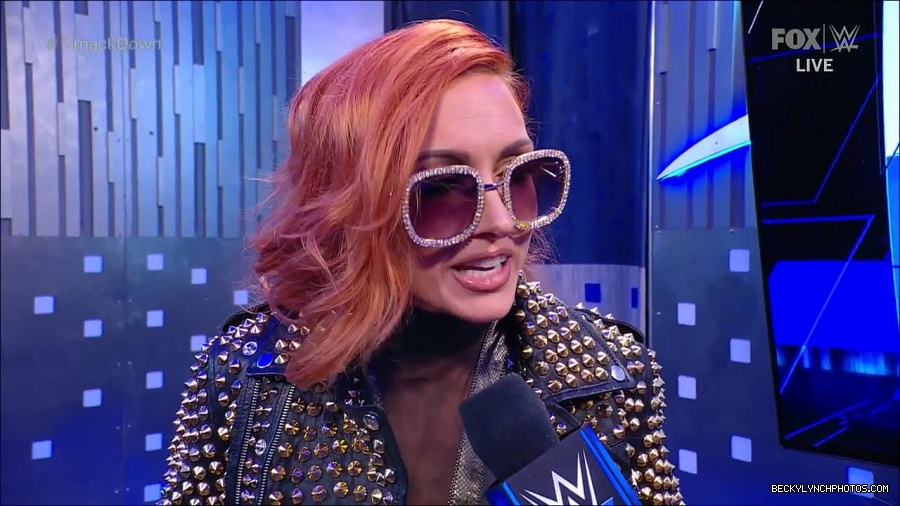 WWE_Supersized_SmackDown_2021_10_15_720p_HDTV_x264-NWCHD_mp4_004770342.jpg
