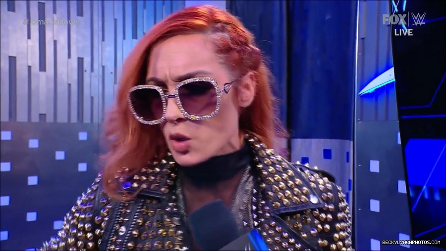 WWE_Supersized_SmackDown_2021_10_15_720p_HDTV_x264-NWCHD_mp4_004775748.jpg