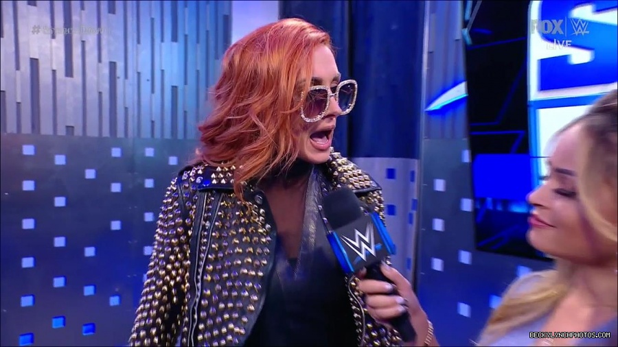 WWE_Supersized_SmackDown_2021_10_15_720p_HDTV_x264-NWCHD_mp4_004783556.jpg