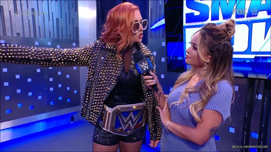 WWE_Supersized_SmackDown_2021_10_15_720p_HDTV_x264-NWCHD_mp4_004790763.jpg