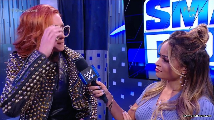 WWE_Supersized_SmackDown_2021_10_15_720p_HDTV_x264-NWCHD_mp4_004799772.jpg