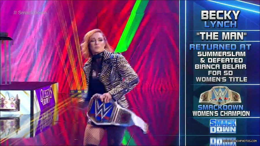 WWE_Supersized_SmackDown_2021_10_15_720p_HDTV_x264-NWCHD_mp4_004819592.jpg