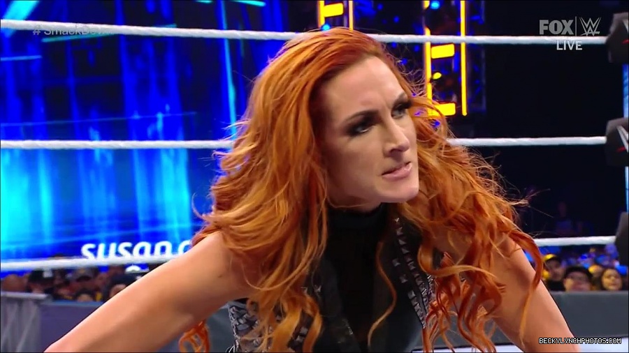WWE_Supersized_SmackDown_2021_10_15_720p_HDTV_x264-NWCHD_mp4_005424096.jpg