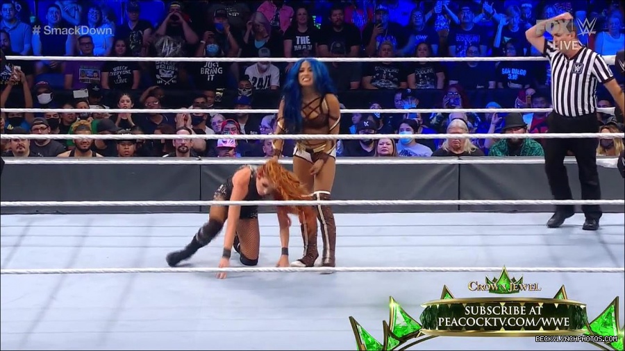 WWE_Supersized_SmackDown_2021_10_15_720p_HDTV_x264-NWCHD_mp4_005862067.jpg