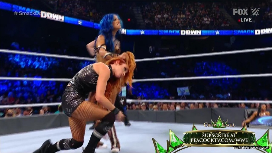 WWE_Supersized_SmackDown_2021_10_15_720p_HDTV_x264-NWCHD_mp4_005862667.jpg