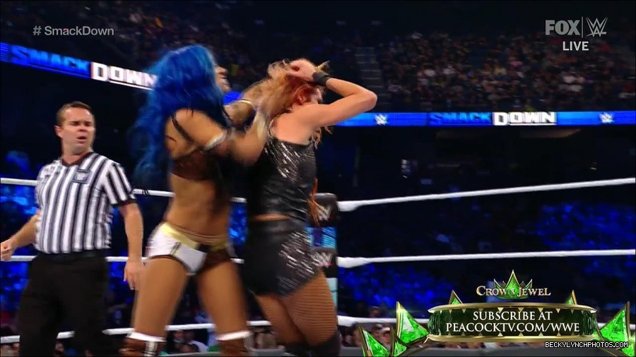 WWE_Supersized_SmackDown_2021_10_15_720p_HDTV_x264-NWCHD_mp4_005863868.jpg