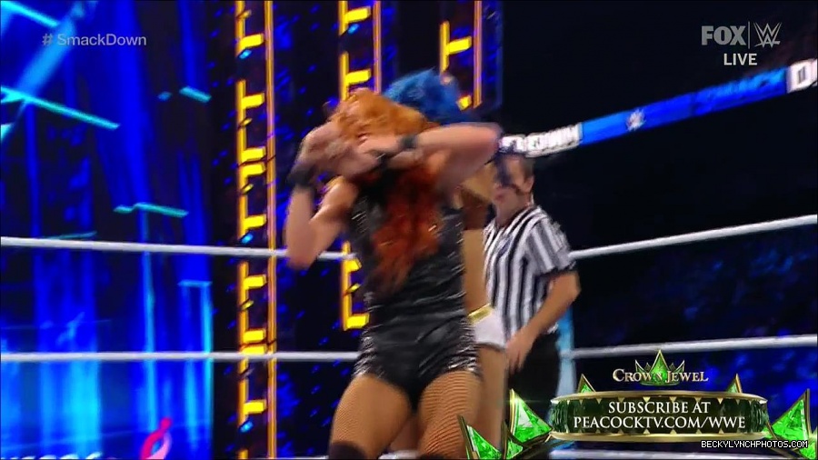 WWE_Supersized_SmackDown_2021_10_15_720p_HDTV_x264-NWCHD_mp4_005865670.jpg