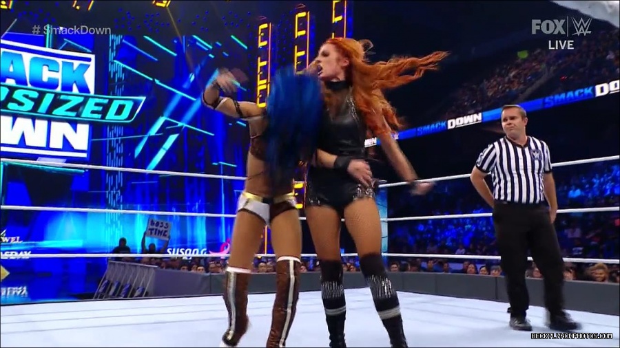WWE_Supersized_SmackDown_2021_10_15_720p_HDTV_x264-NWCHD_mp4_006105310.jpg