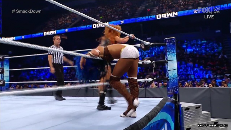 WWE_Supersized_SmackDown_2021_10_15_720p_HDTV_x264-NWCHD_mp4_006109514.jpg