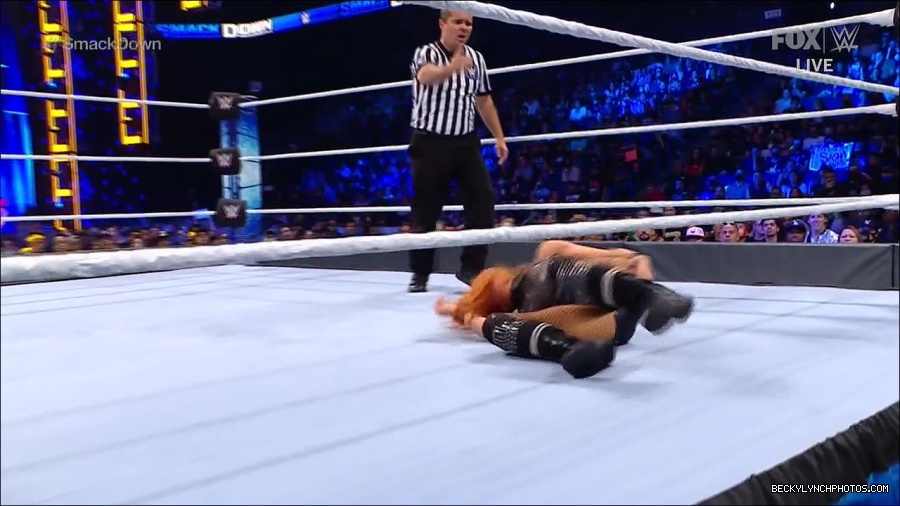 WWE_Supersized_SmackDown_2021_10_15_720p_HDTV_x264-NWCHD_mp4_006115520.jpg