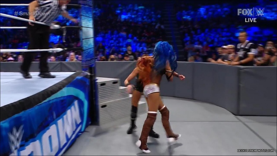 WWE_Supersized_SmackDown_2021_10_15_720p_HDTV_x264-NWCHD_mp4_006119724.jpg