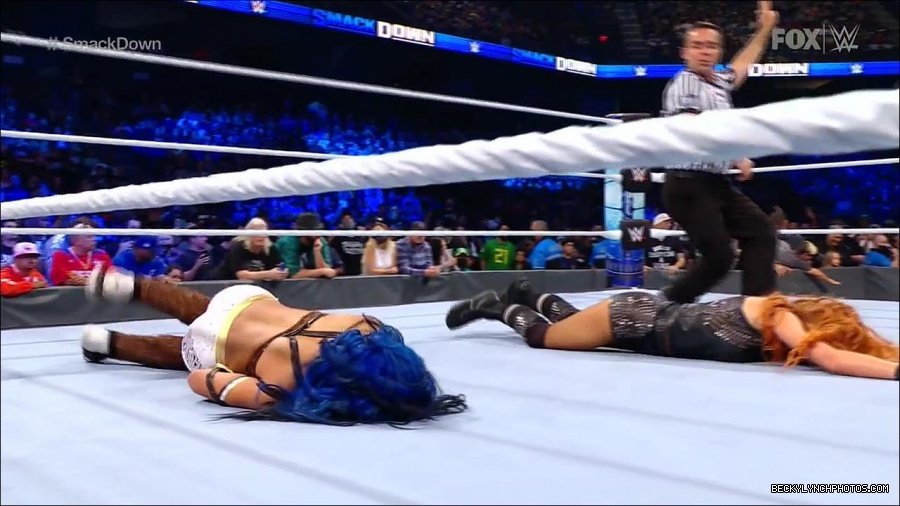 WWE_Supersized_SmackDown_2021_10_15_720p_HDTV_x264-NWCHD_mp4_006158763.jpg