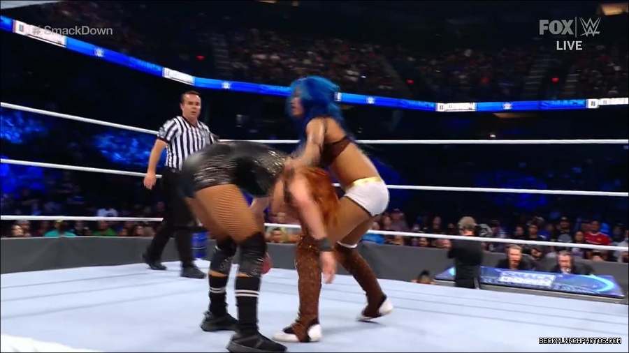WWE_Supersized_SmackDown_2021_10_15_720p_HDTV_x264-NWCHD_mp4_006219624.jpg