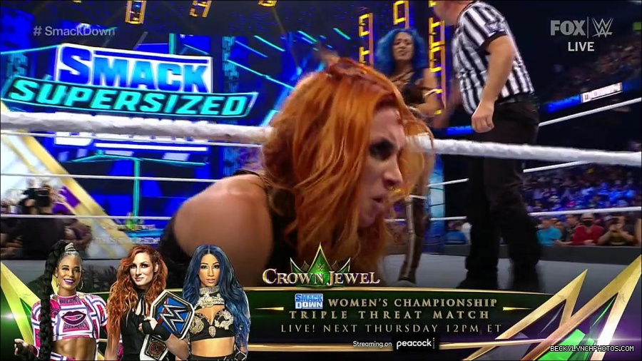 WWE_Supersized_SmackDown_2021_10_15_720p_HDTV_x264-NWCHD_mp4_006294098.jpg