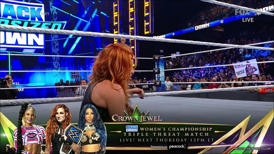 WWE_Supersized_SmackDown_2021_10_15_720p_HDTV_x264-NWCHD_mp4_006312116.jpg