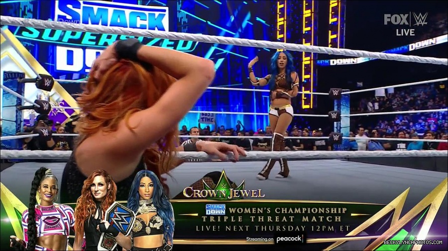 WWE_Supersized_SmackDown_2021_10_15_720p_HDTV_x264-NWCHD_mp4_006314519.jpg