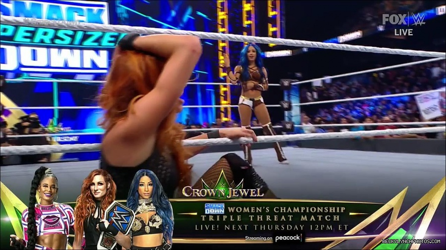 WWE_Supersized_SmackDown_2021_10_15_720p_HDTV_x264-NWCHD_mp4_006315119.jpg