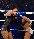 WWE_Supersized_SmackDown_2021_10_15_720p_HDTV_x264-NWCHD_mp4_005254727.jpg