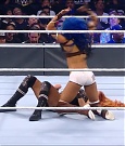 WWE_Supersized_SmackDown_2021_10_15_720p_HDTV_x264-NWCHD_mp4_005284156.jpg