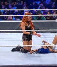 WWE_Supersized_SmackDown_2021_10_15_720p_HDTV_x264-NWCHD_mp4_005428300.jpg