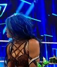 WWE_Supersized_SmackDown_2021_10_15_720p_HDTV_x264-NWCHD_mp4_005855460.jpg