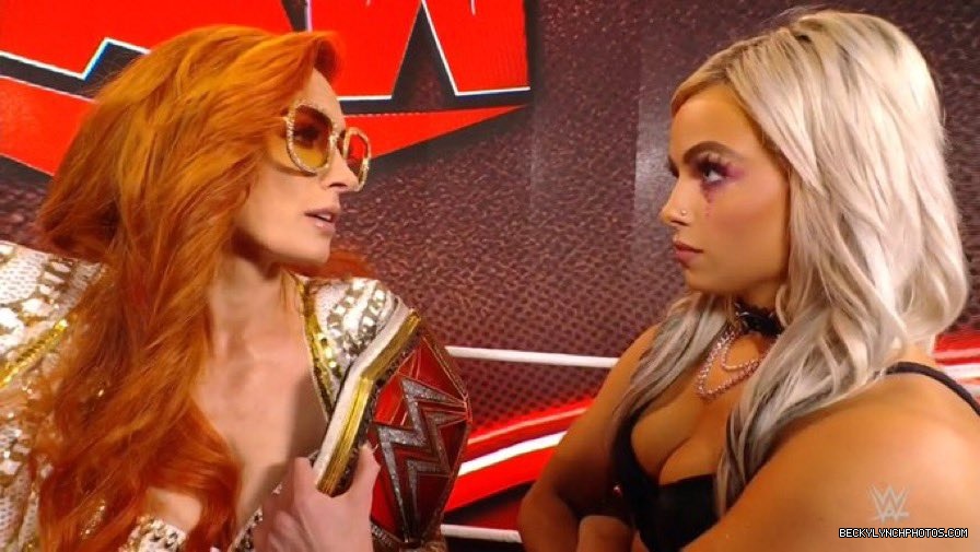 WWEDeutschland-1455445841188118532-20211102_030504-img1.jpg