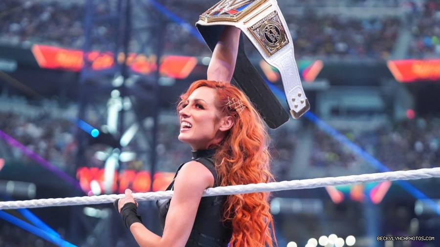 NederlandWWE-1429522163040727042-20210822_141337-img1.jpg