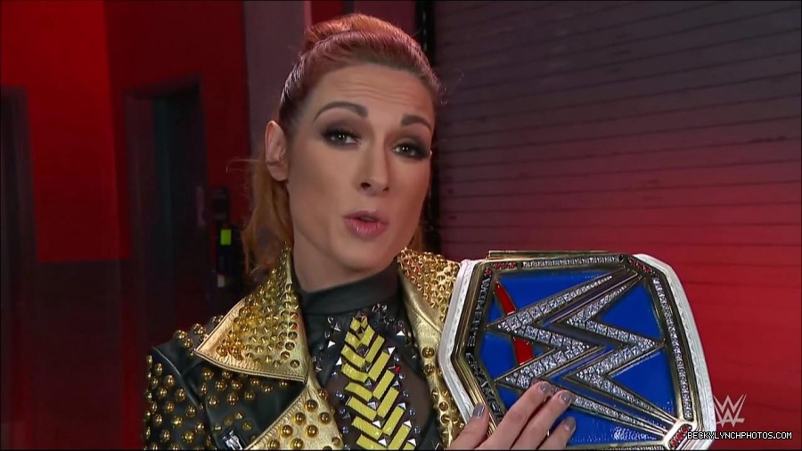 WWE_Friday_Night_SmackDown_2021_10_22_720p_HDTV_x264-Star_mkv_002886322.jpg