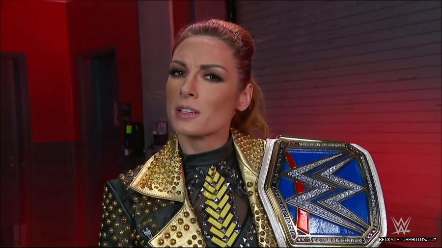 WWE_Friday_Night_SmackDown_2021_10_22_720p_HDTV_x264-Star_mkv_002895531.jpg