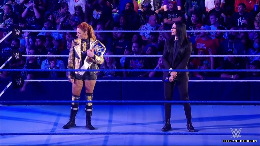 WWE_Friday_Night_SmackDown_2021_10_22_720p_HDTV_x264-Star_mkv_004806140.jpg