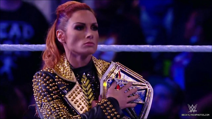 WWE_Friday_Night_SmackDown_2021_10_22_720p_HDTV_x264-Star_mkv_004873006.jpg