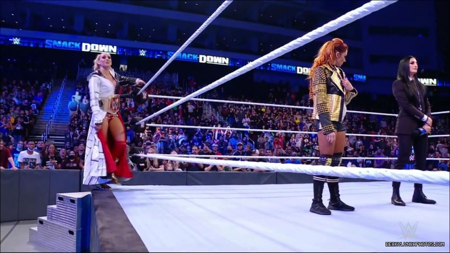 WWE_Friday_Night_SmackDown_2021_10_22_720p_HDTV_x264-Star_mkv_004890624.jpg