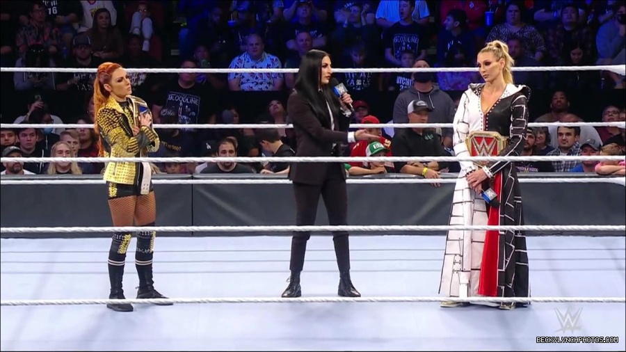 WWE_Friday_Night_SmackDown_2021_10_22_720p_HDTV_x264-Star_mkv_004939573.jpg