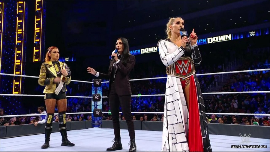 WWE_Friday_Night_SmackDown_2021_10_22_720p_HDTV_x264-Star_mkv_004951185.jpg