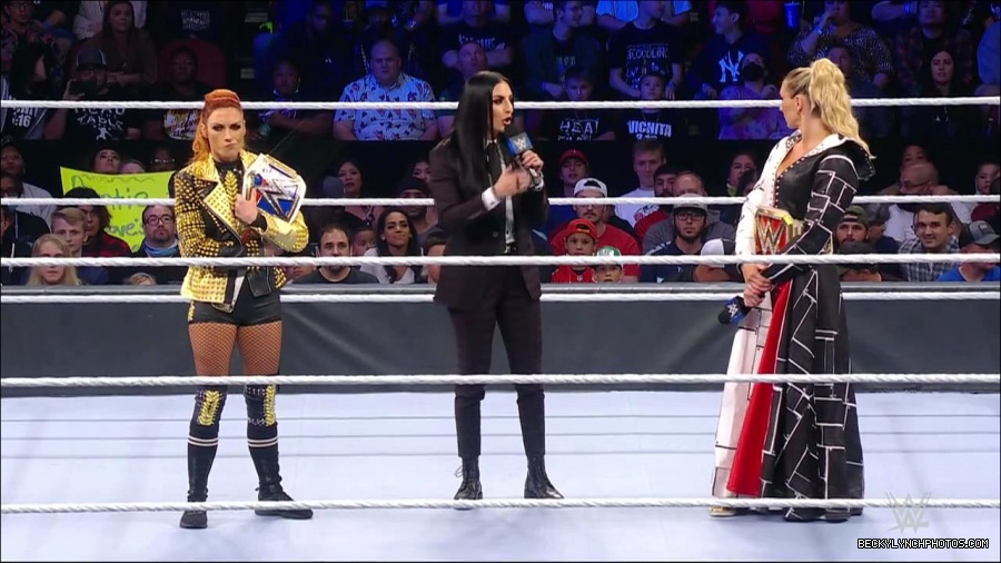 WWE_Friday_Night_SmackDown_2021_10_22_720p_HDTV_x264-Star_mkv_004959993.jpg