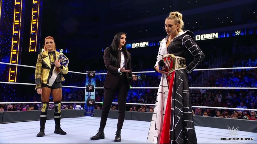 WWE_Friday_Night_SmackDown_2021_10_22_720p_HDTV_x264-Star_mkv_004992826.jpg