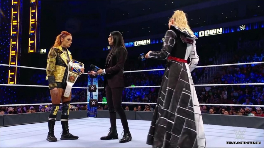 WWE_Friday_Night_SmackDown_2021_10_22_720p_HDTV_x264-Star_mkv_005004037.jpg