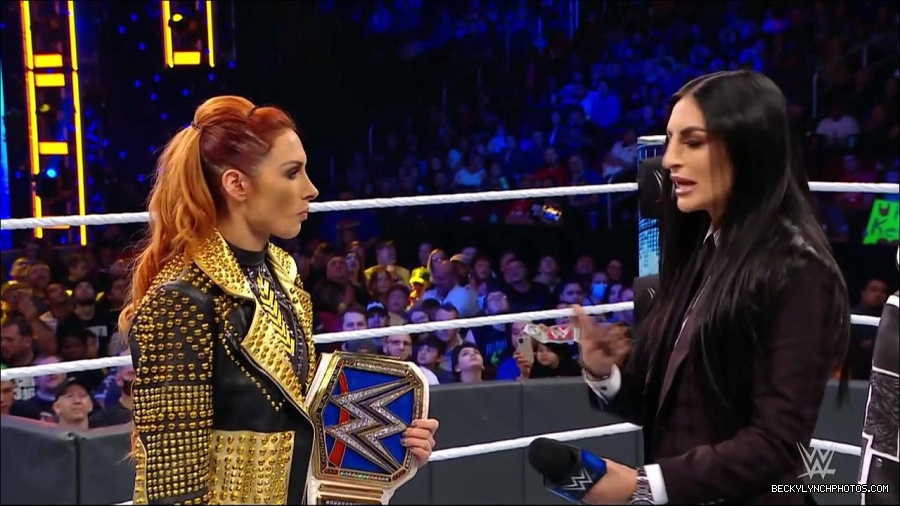 WWE_Friday_Night_SmackDown_2021_10_22_720p_HDTV_x264-Star_mkv_005006840.jpg