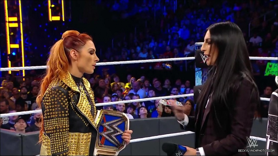 WWE_Friday_Night_SmackDown_2021_10_22_720p_HDTV_x264-Star_mkv_005007241.jpg